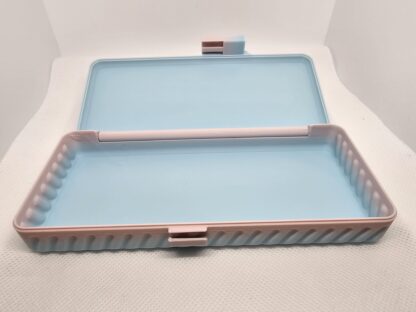 syringe storage box - pink / blue - Image 3